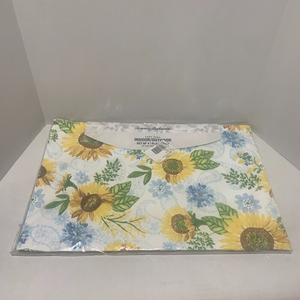 Tommy Bahama Set Of 4 Placemats 13''x19'' Easy Care Indoor Outdoor Brand New